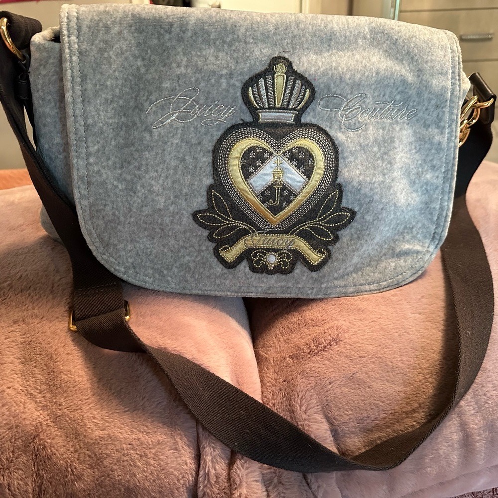 EUC Juicy Couture Gray Messenger Bag